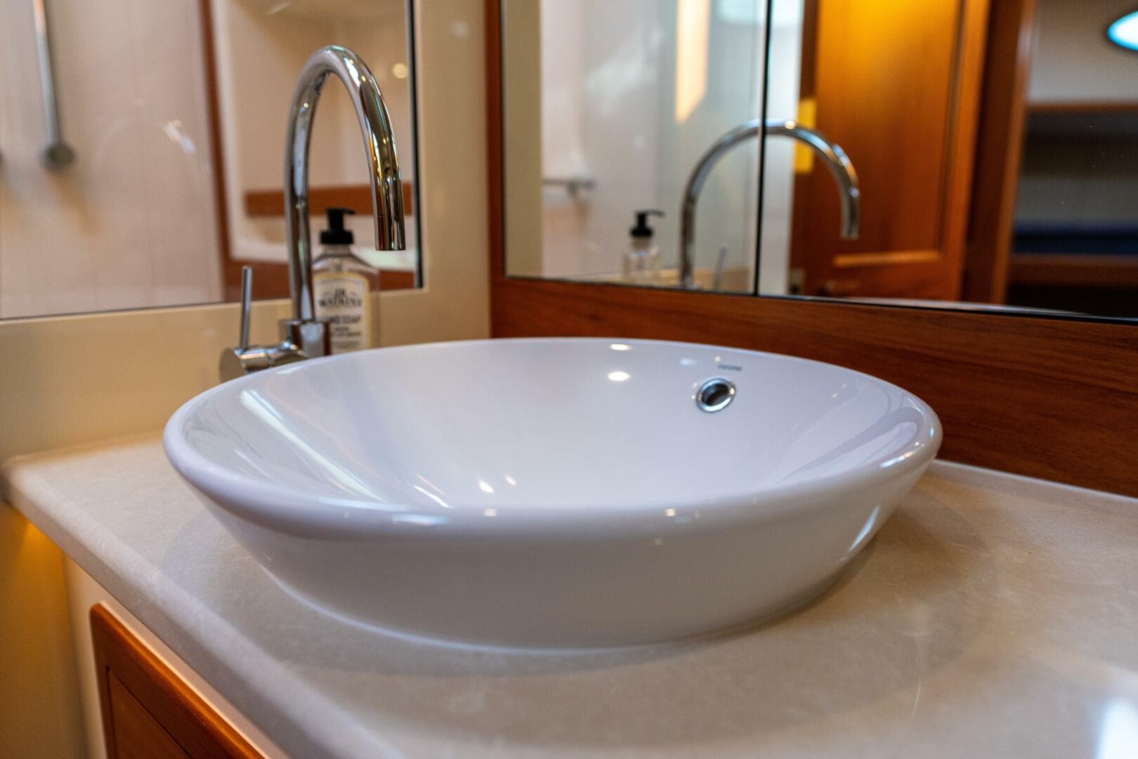 2016 Palm Beach Motor Yachts PB50