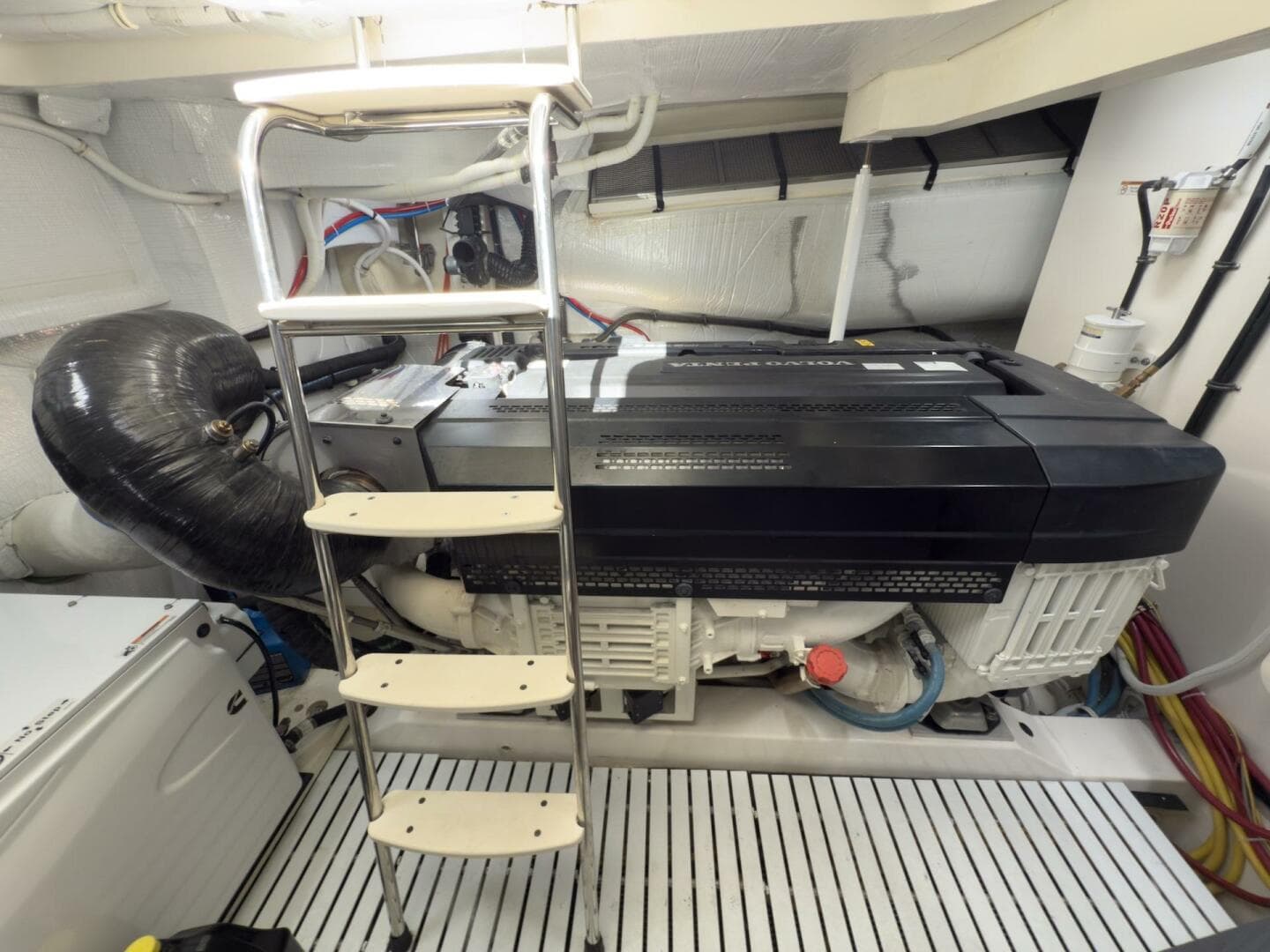 2023 Tiara Yachts EX 60