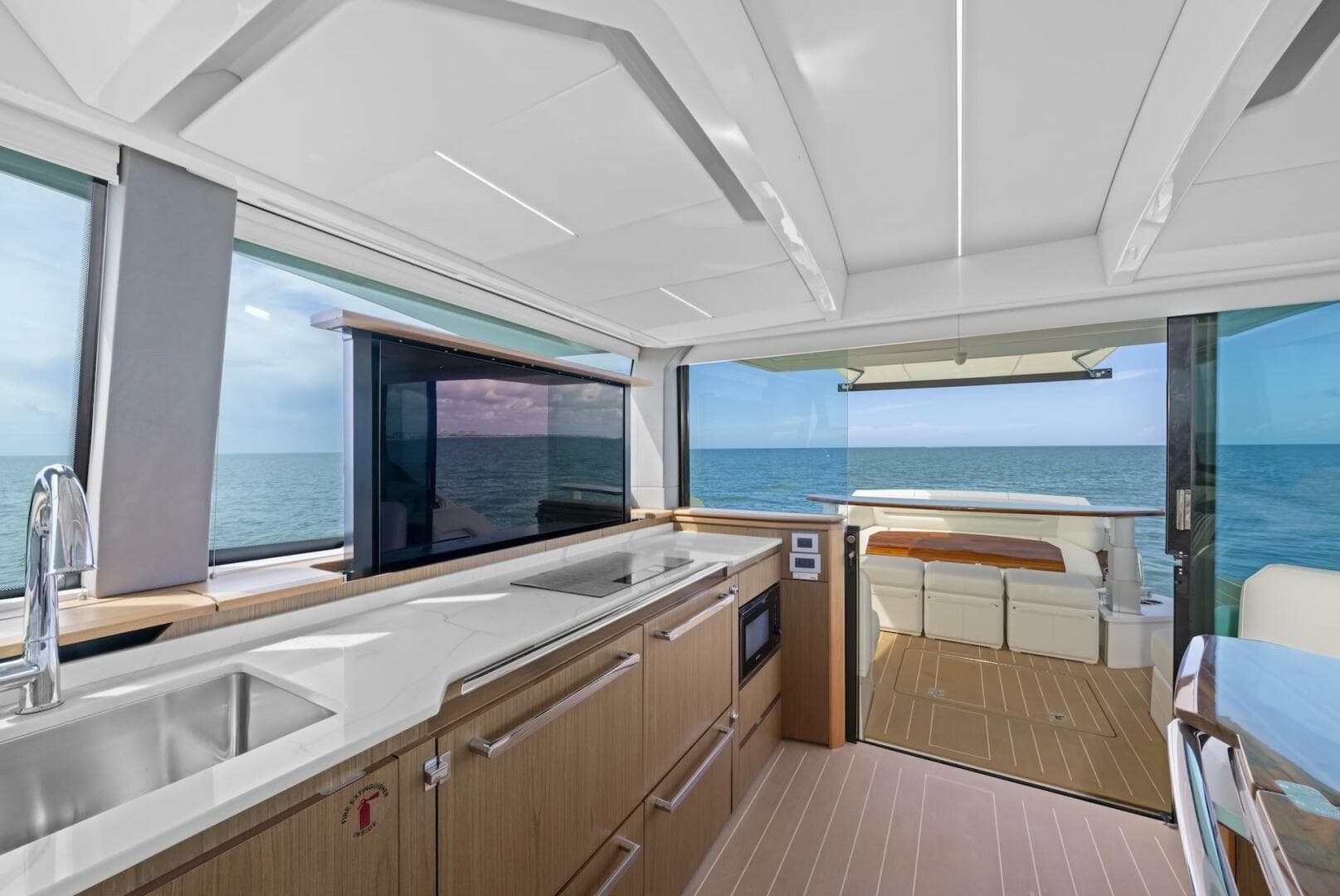 2023 Tiara Yachts EX 60