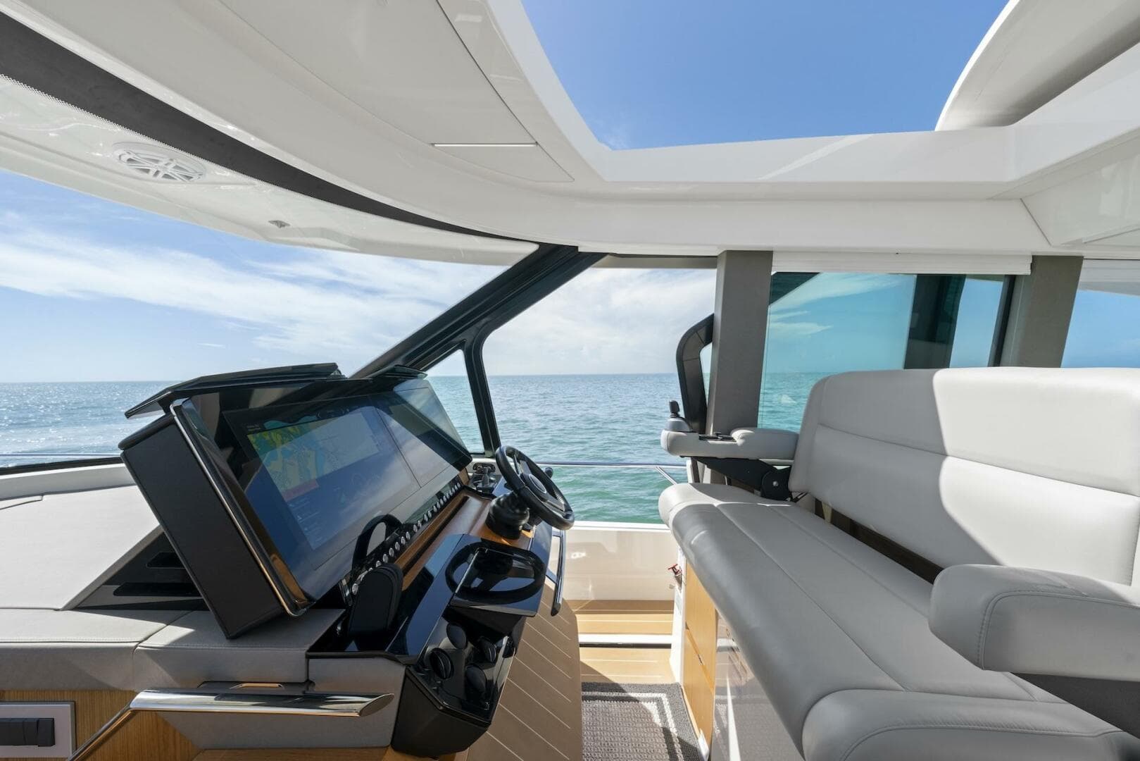 2023 Tiara Yachts EX 60