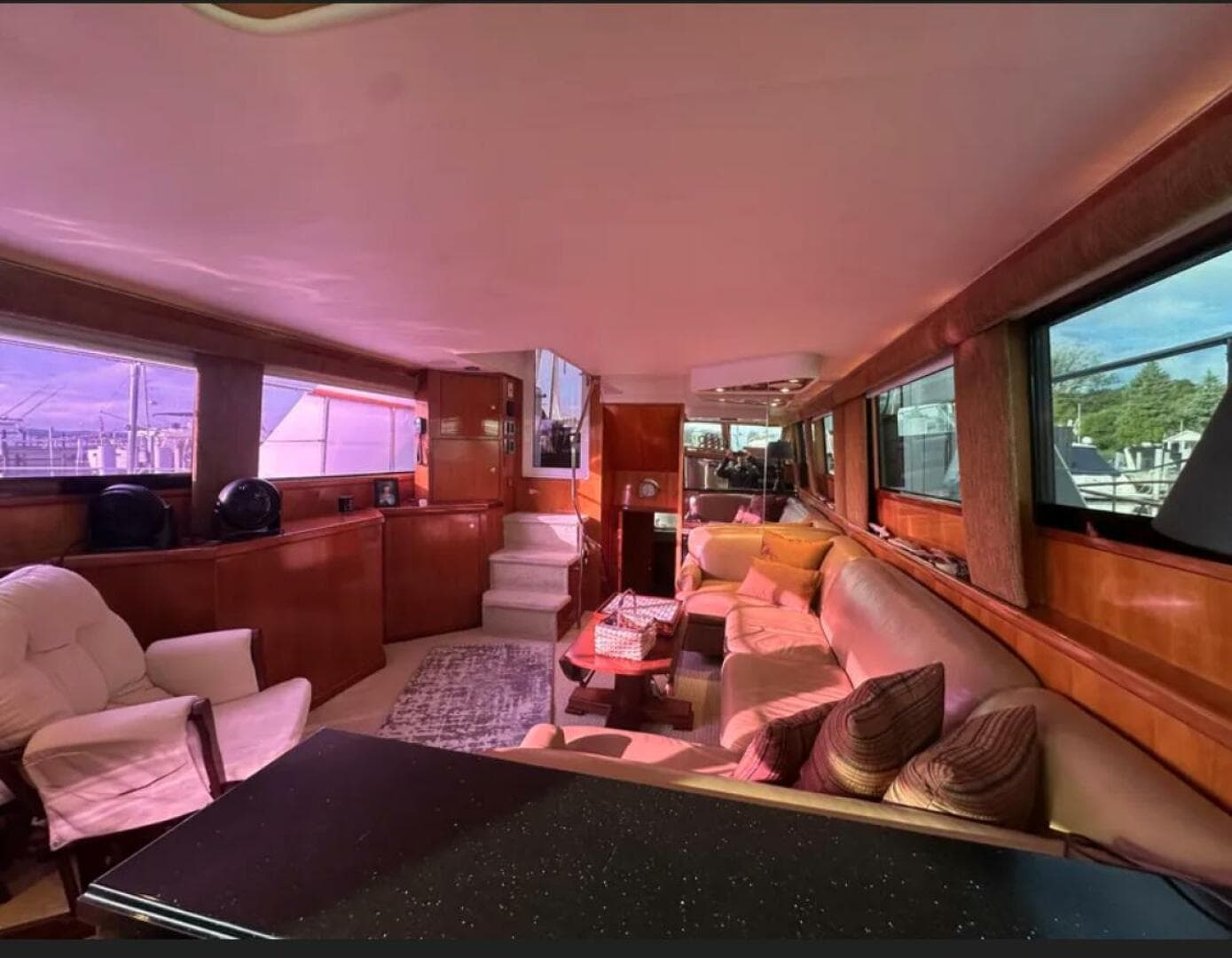 1994 Hatteras 48 Cockpit Motor Yacht