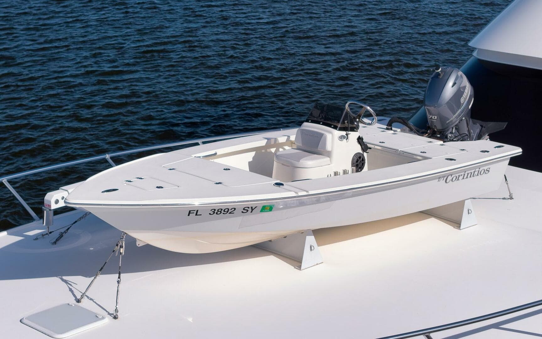 Viking 72 - Corintios - Exterior Tender