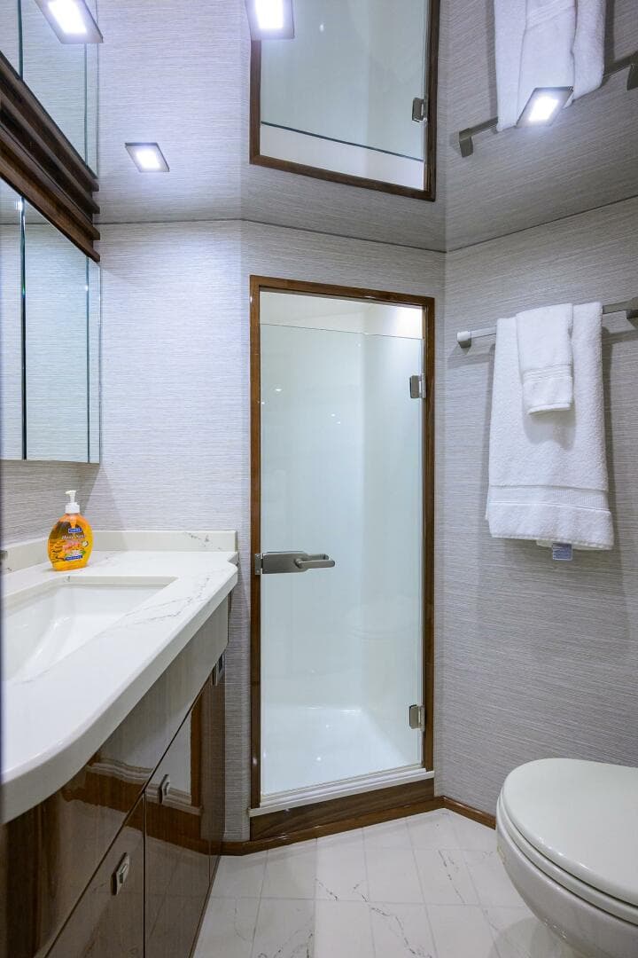 Viking 72 - Corintios - Interior Head