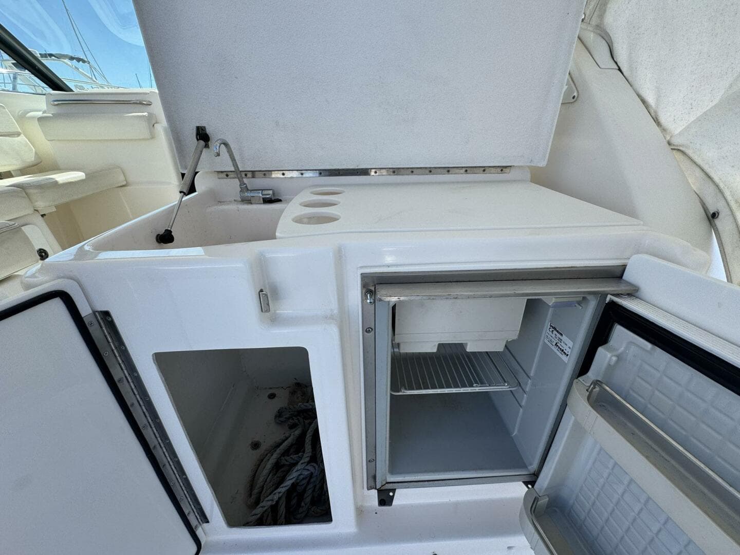 2005 Tiara Yachts 3200 Open