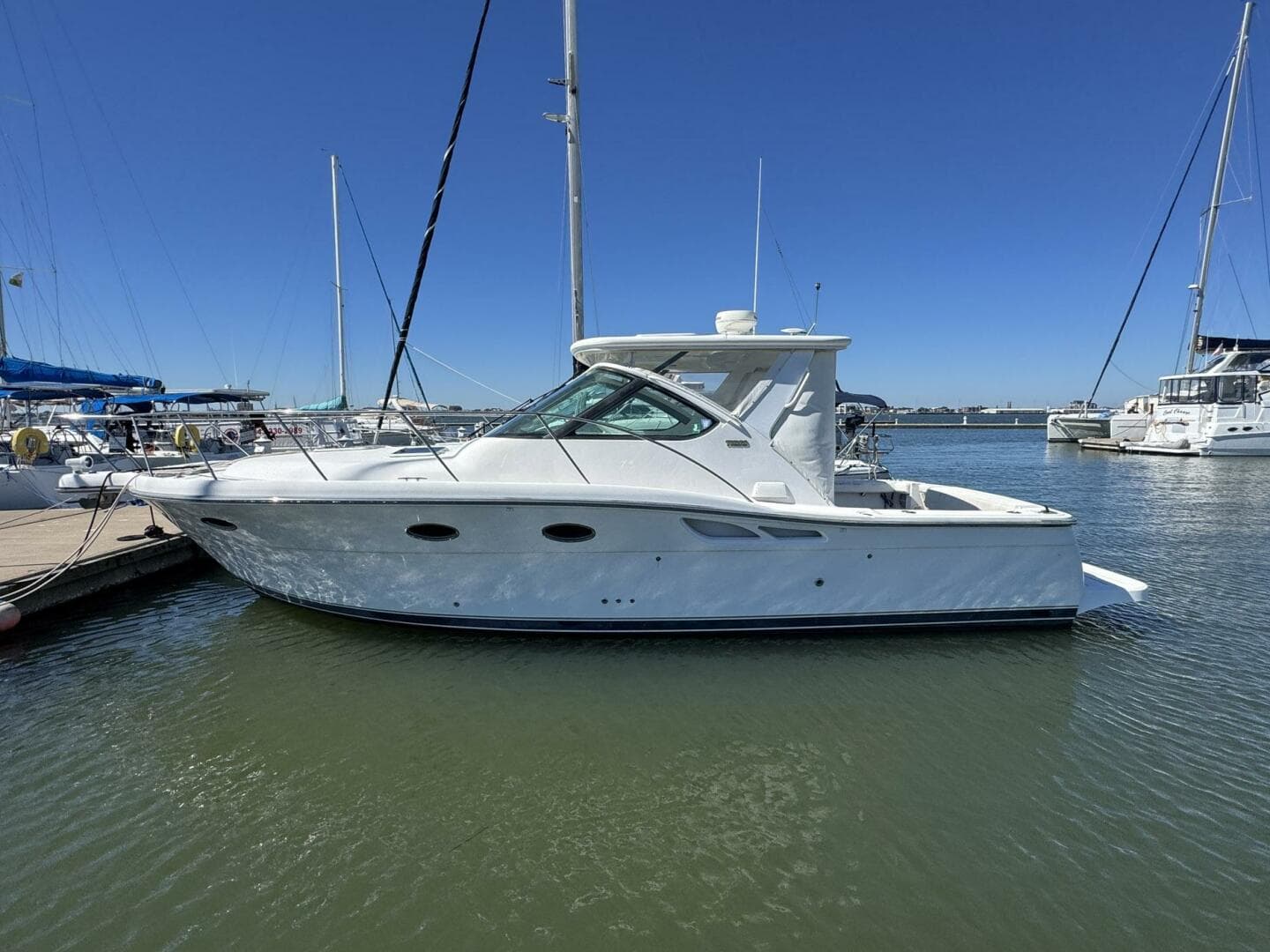 2005 Tiara Yachts 3200 Open