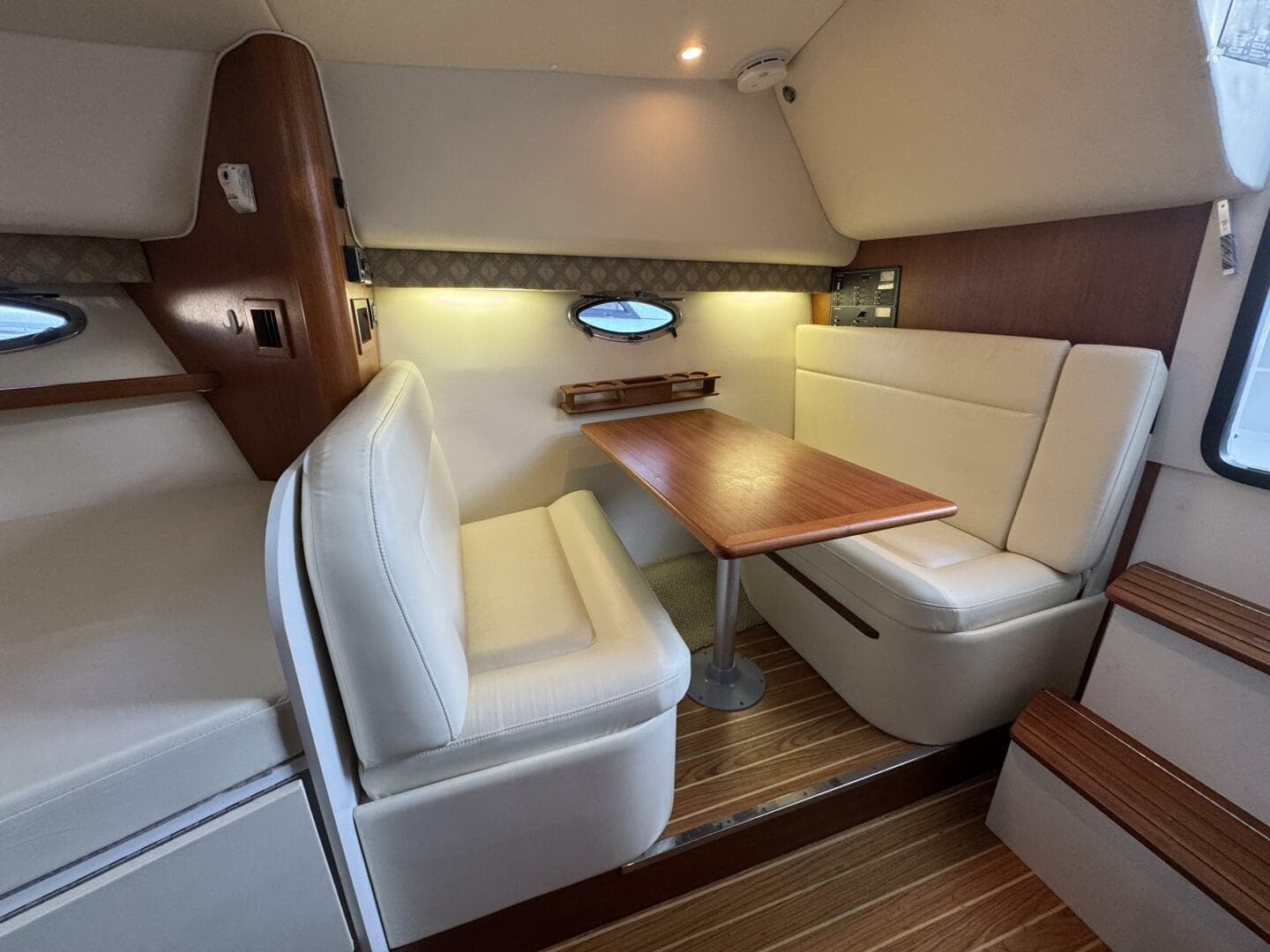 2005 Tiara Yachts 2900 Open