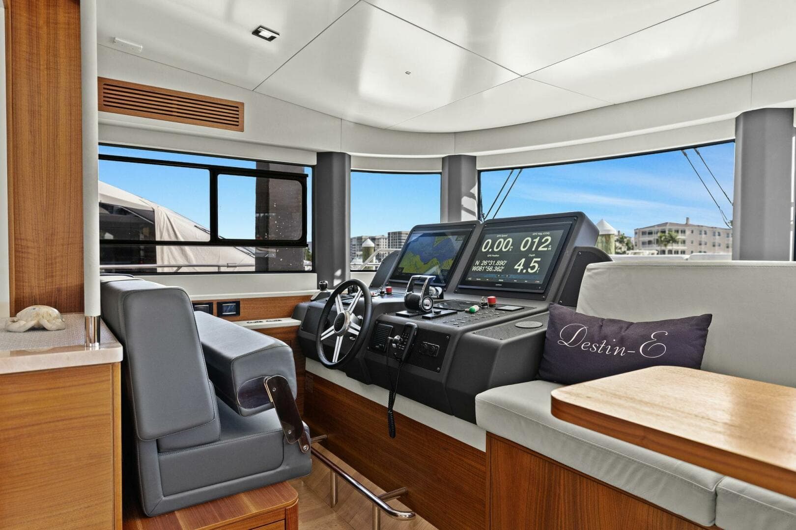 2021 Sirena 64- DESTIN-E- Helm