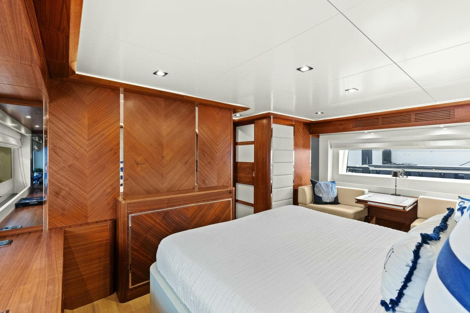2021 Sirena 64- DESTIN-E- Master Stateroom