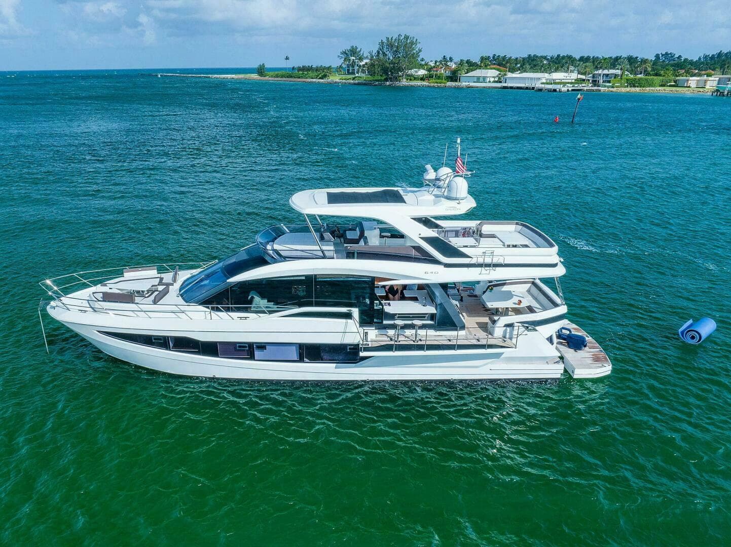2019 Galeon 640 FLY