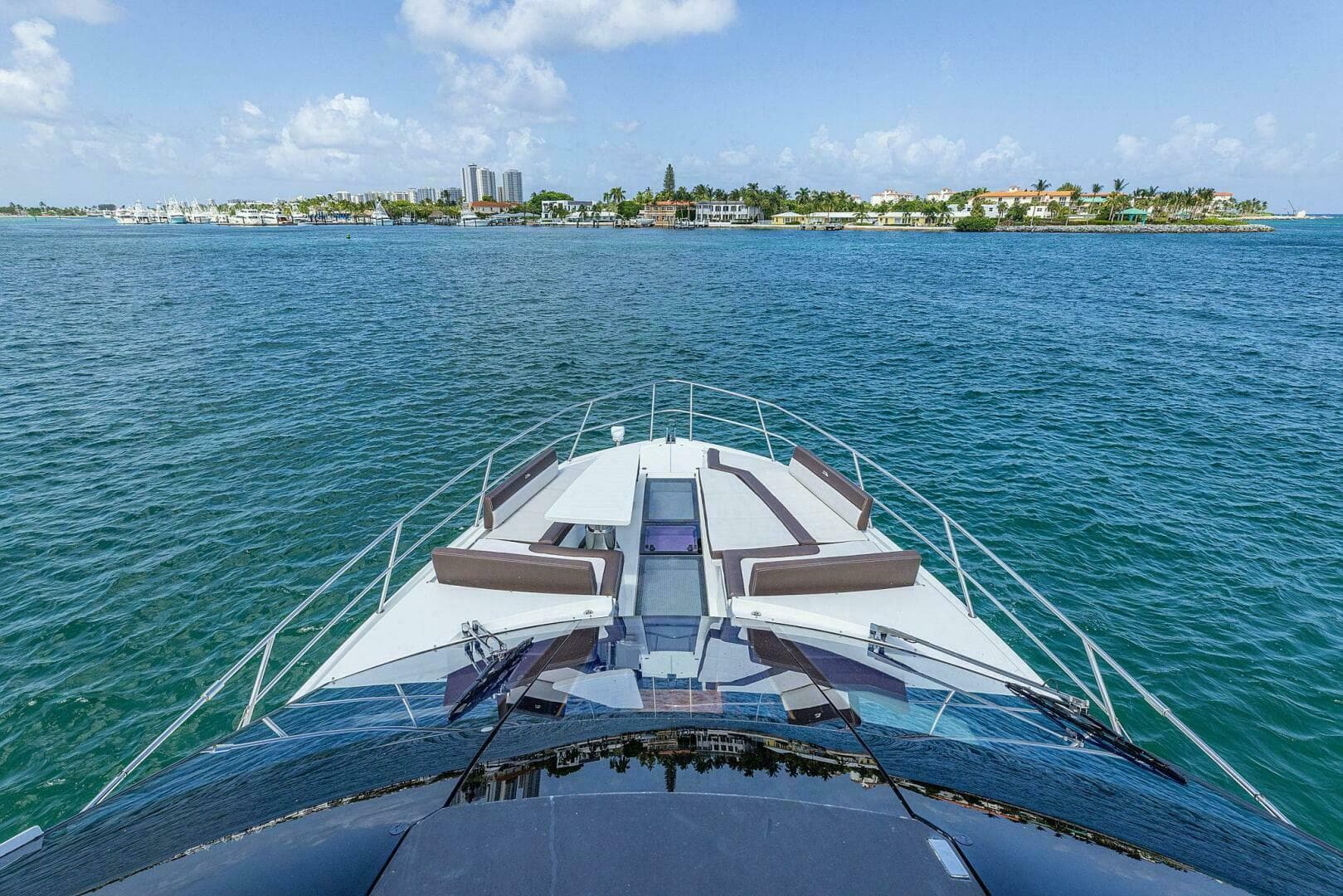 2019 Galeon 640 FLY
