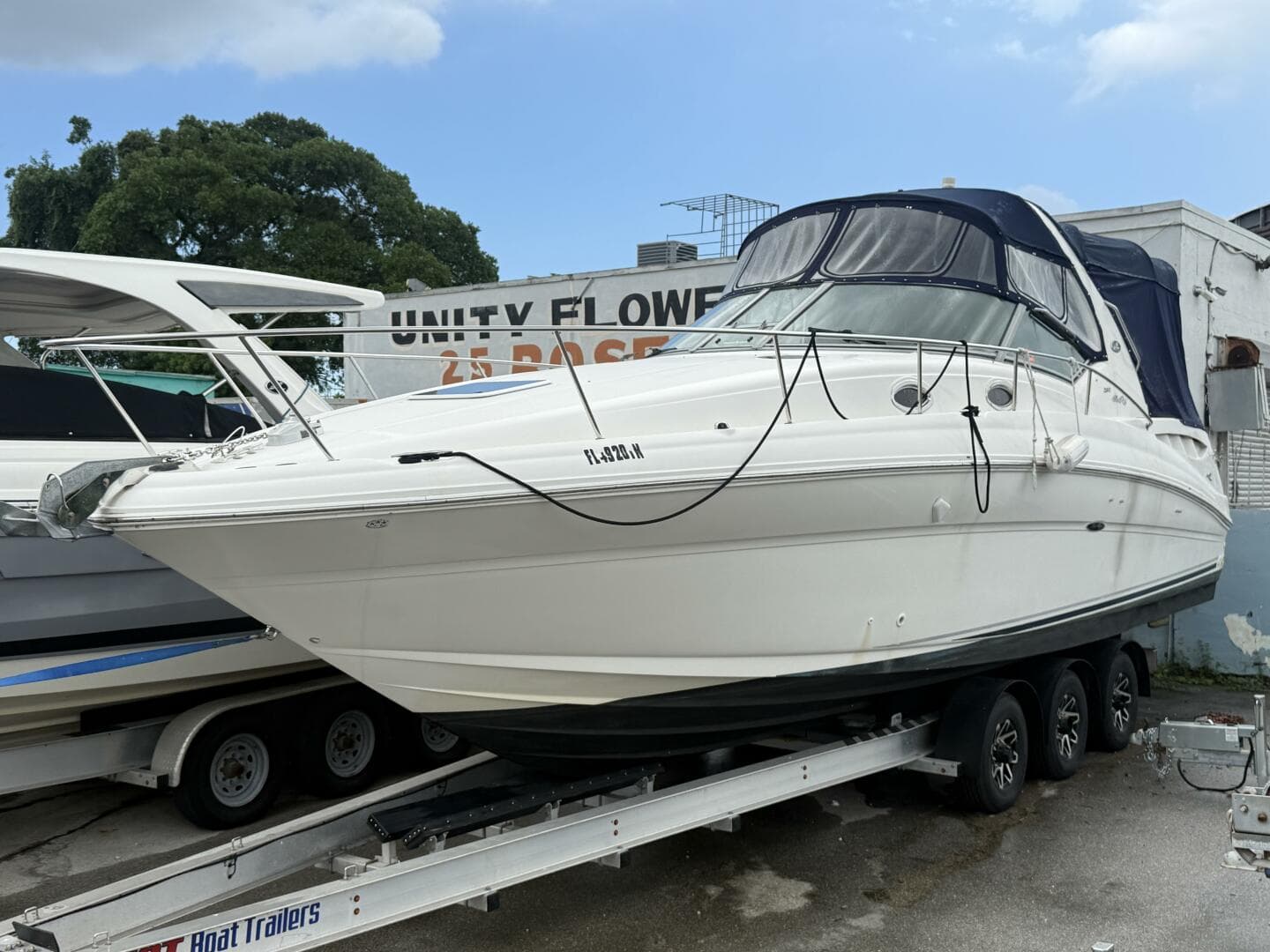 2004 Sea Ray 320 Sundancer