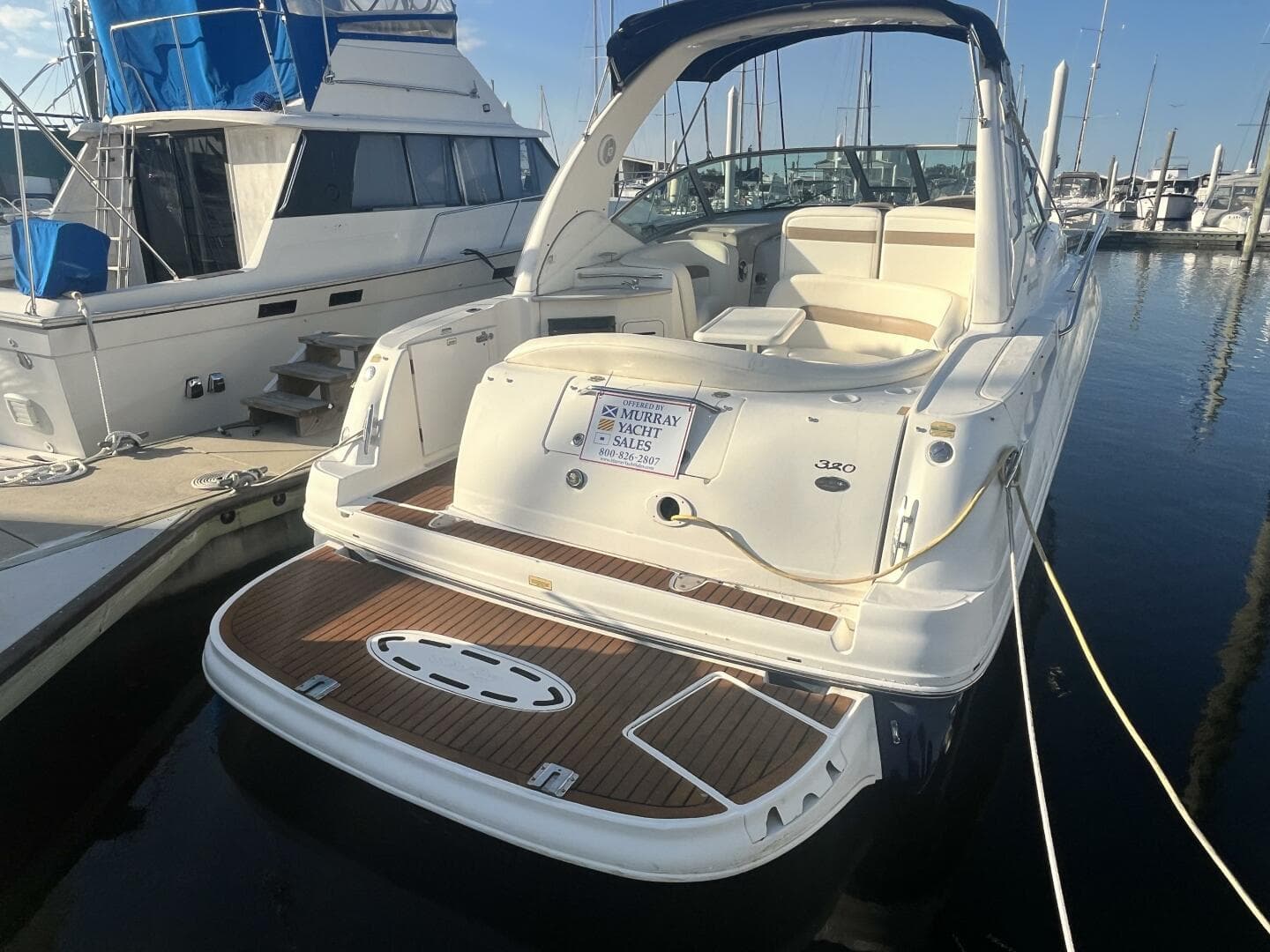 2005 Sea Ray 320 Sundancer