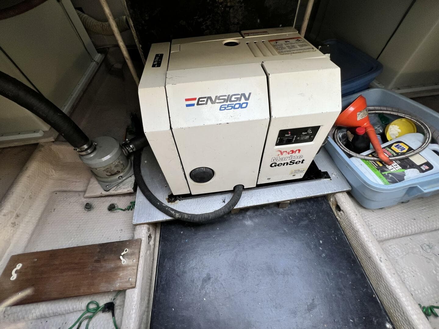 1979 Viking 35 Convertible