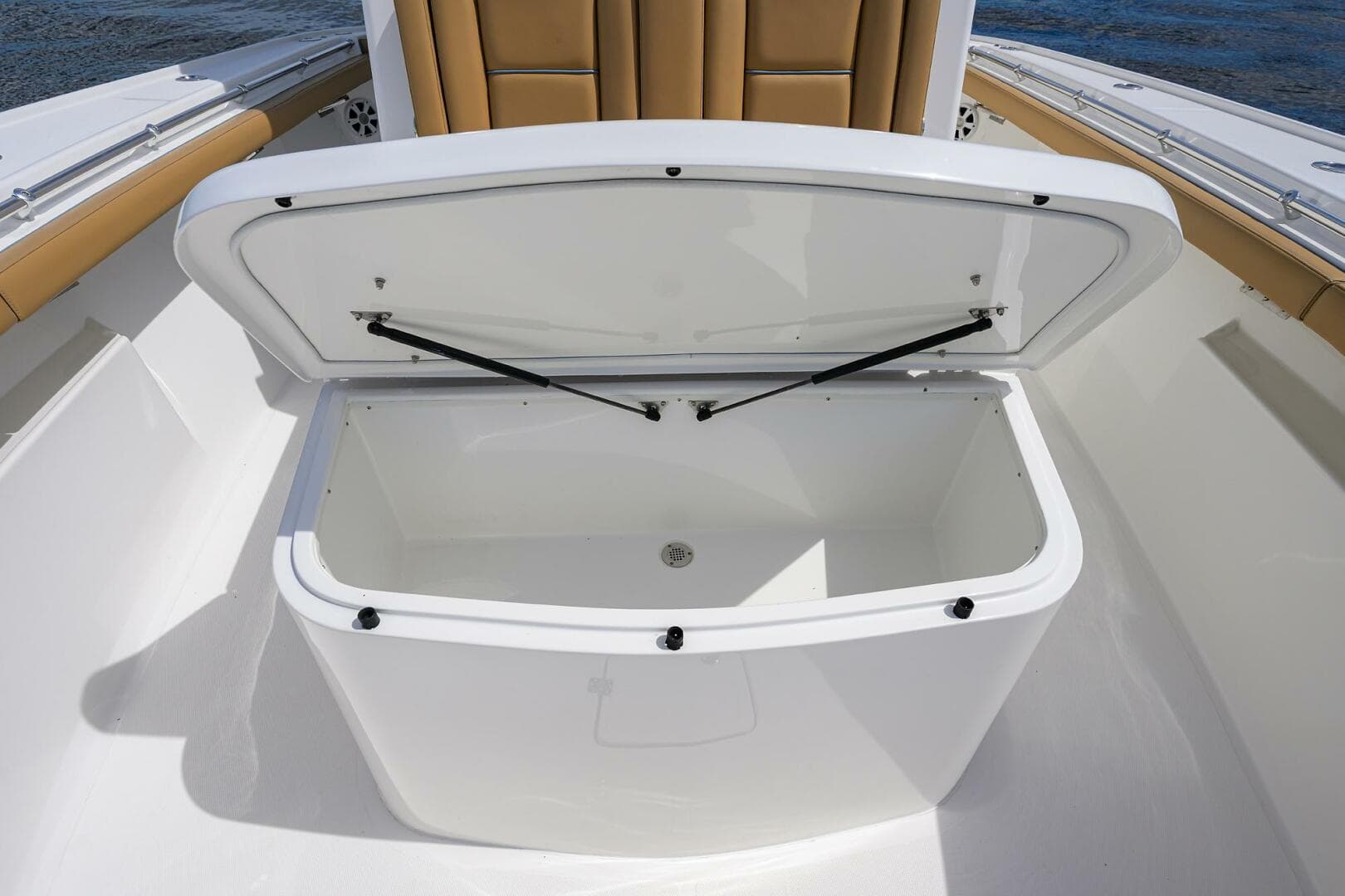 2018 Buddy Davis 42 Center Console - Deck Equipment