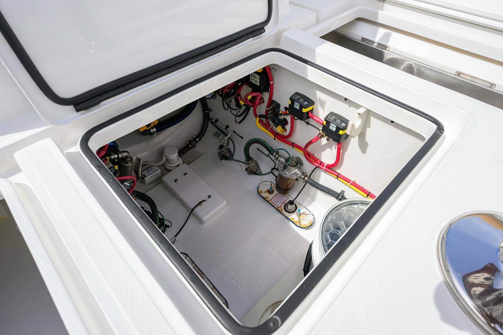 2018 Buddy Davis 42 Center Console - Cockpit