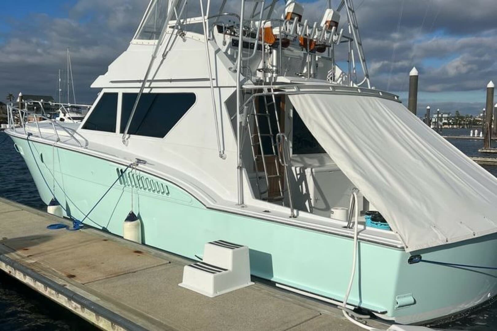 1990 Hatteras 45 Convertible