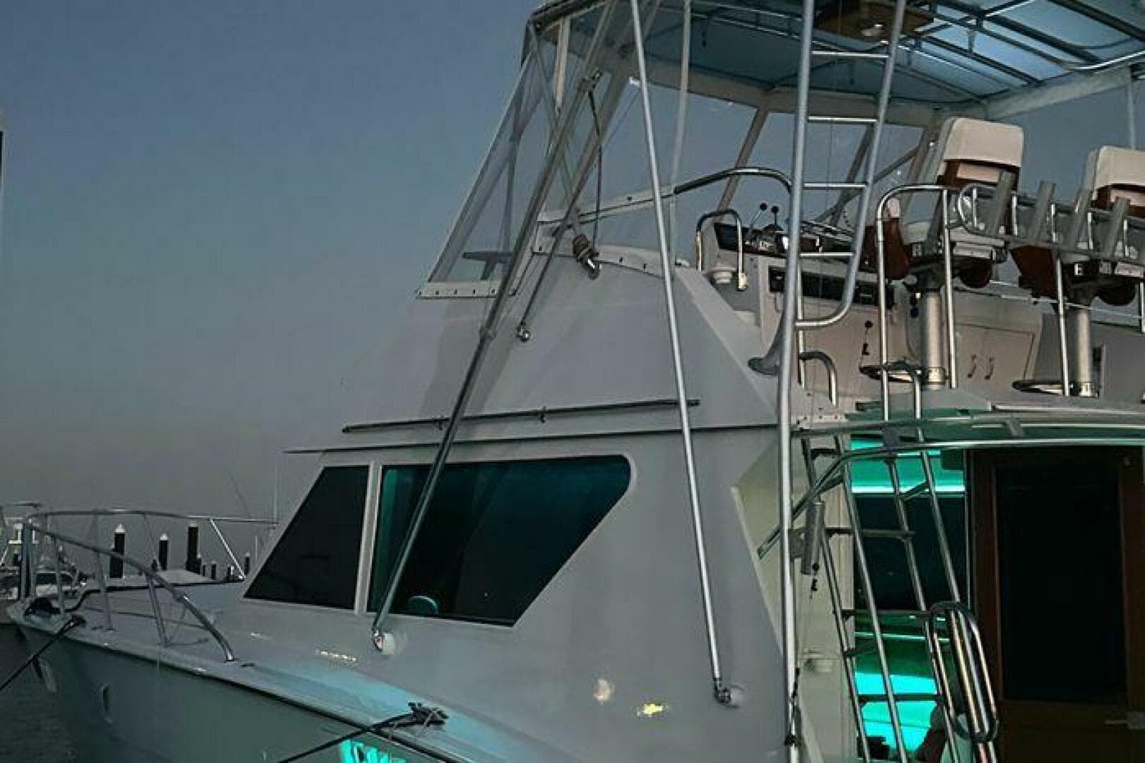1990 Hatteras 45 Convertible