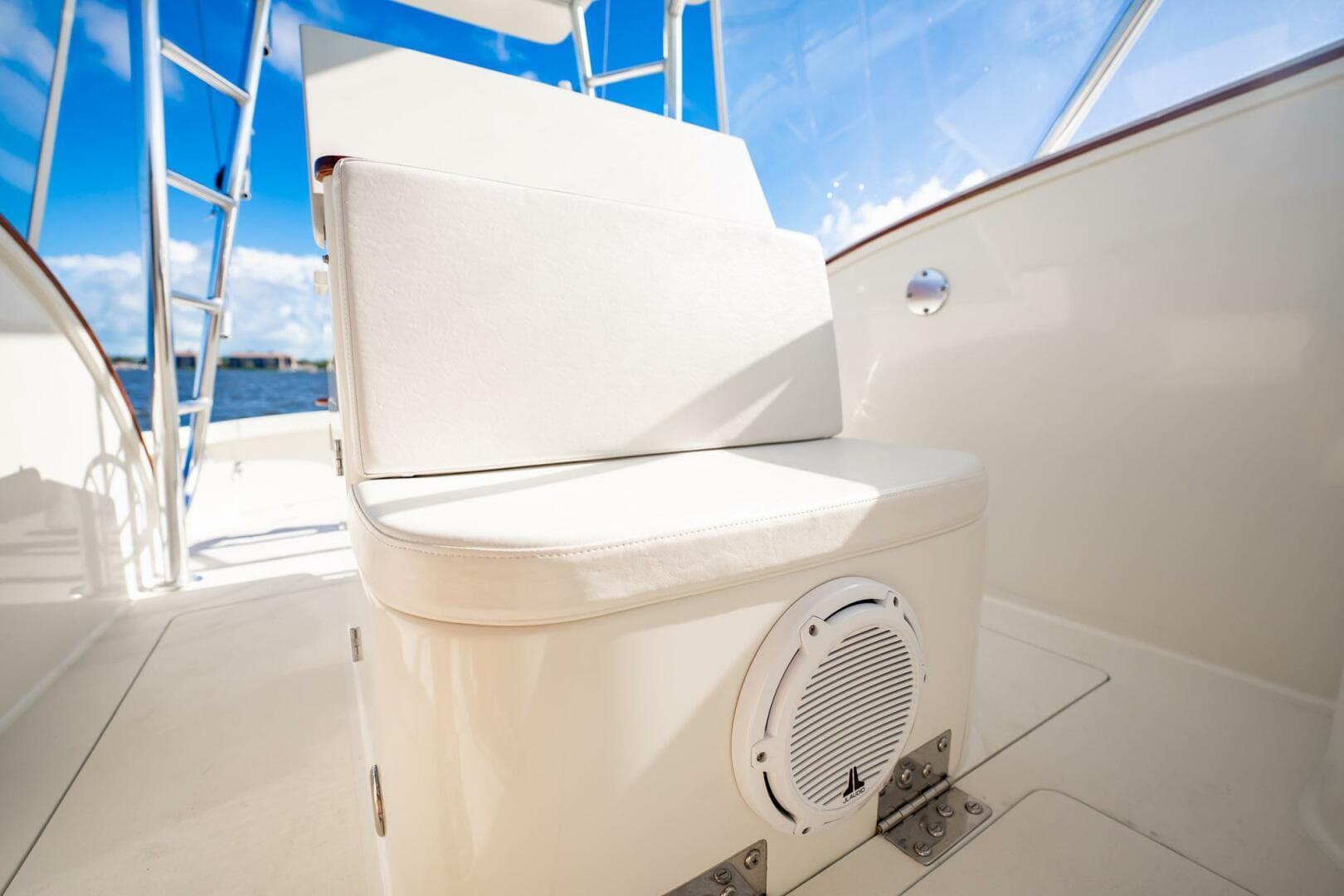 2003 Gamefisherman 34 Express