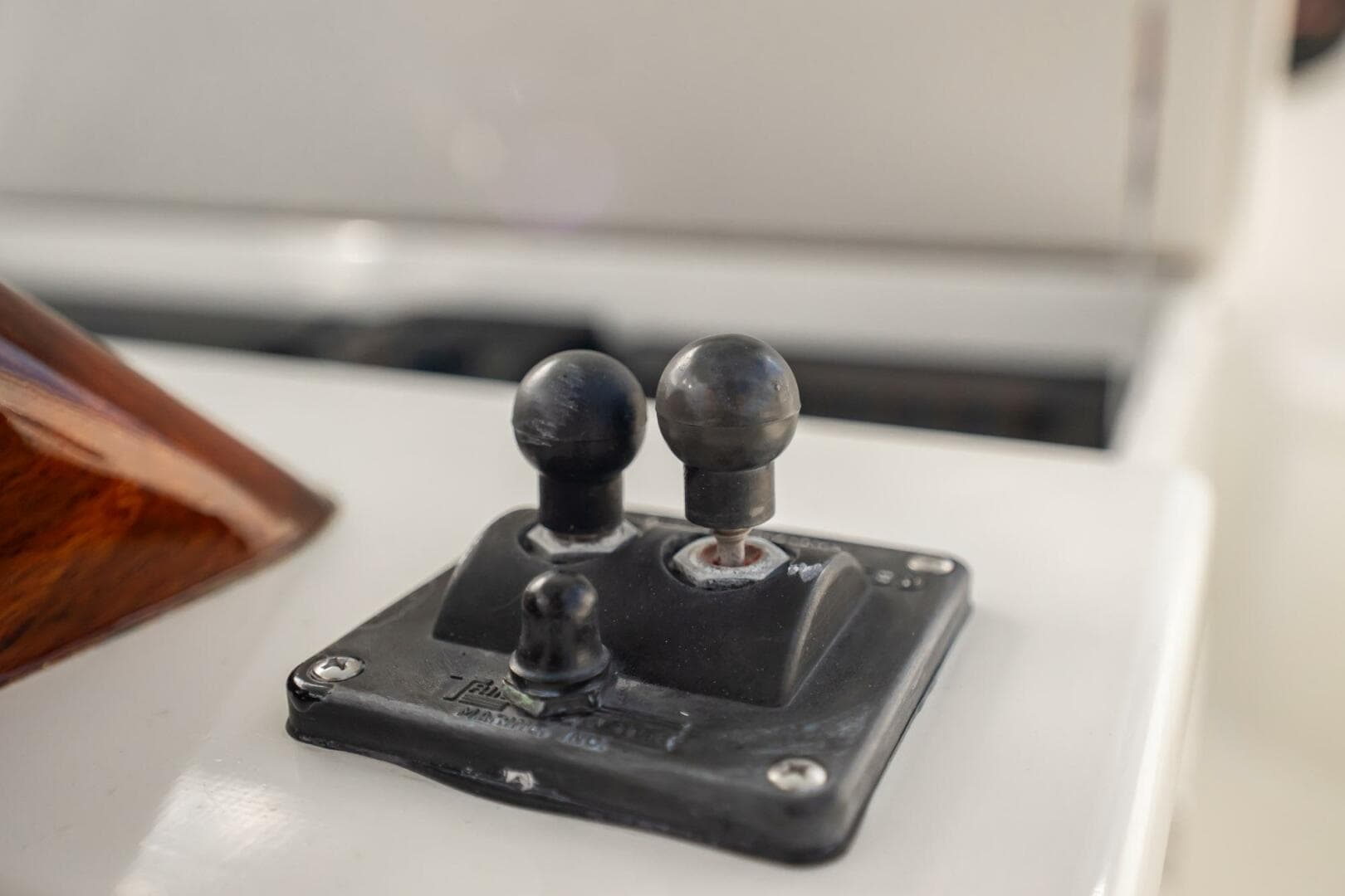 2003 Gamefisherman 34 Express