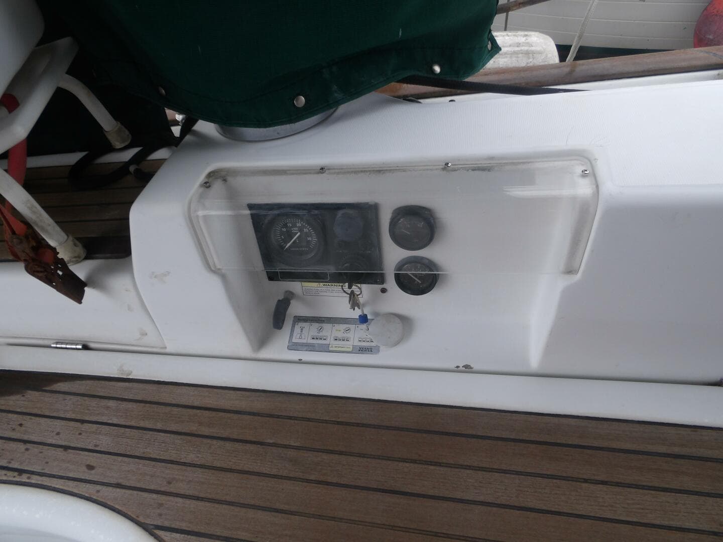 2004 Beneteau 423