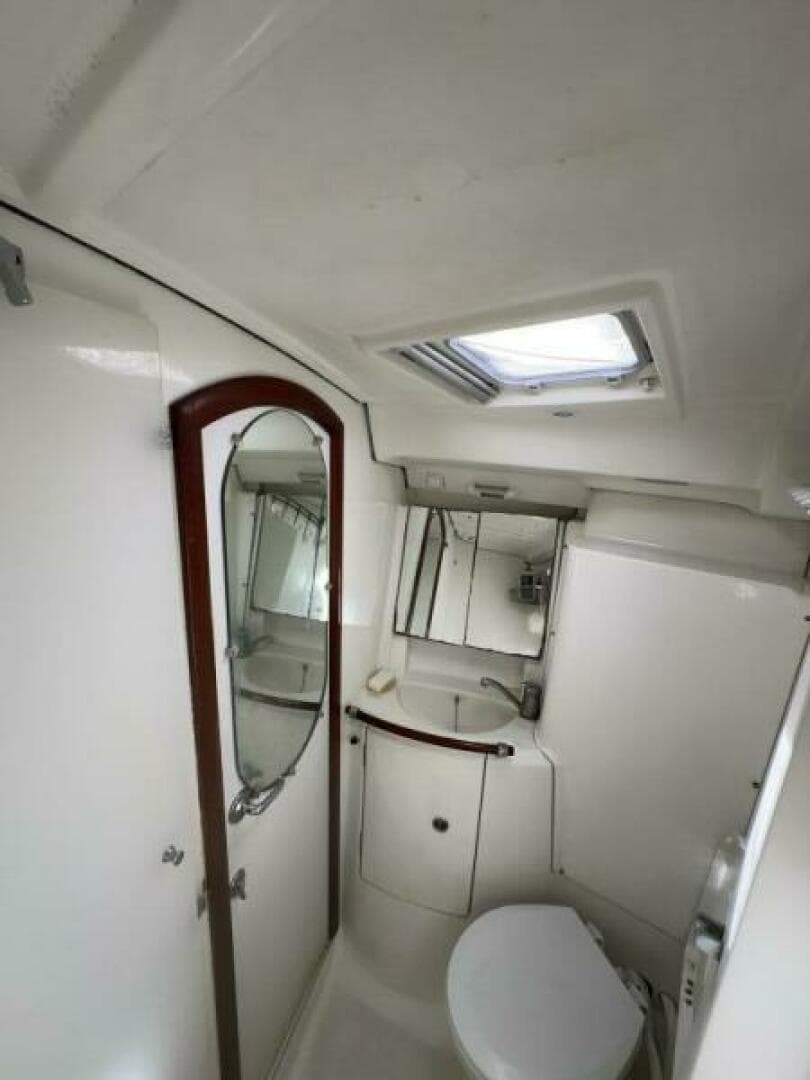 2004 Beneteau 423