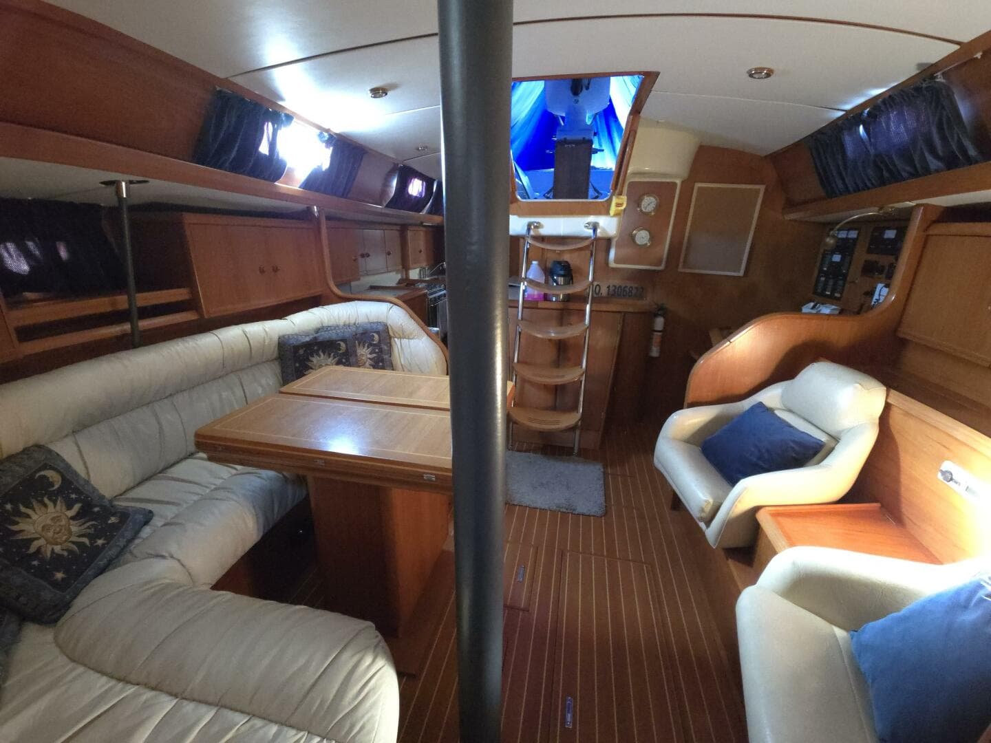 1998 Jeanneau Sun Odyssey 42 Atlantic Cruiser