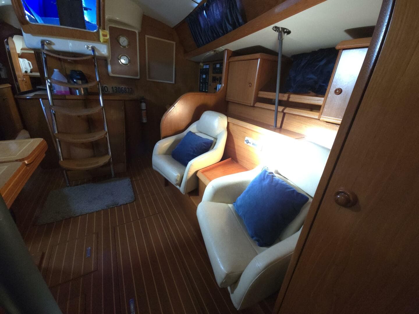 1998 Jeanneau Sun Odyssey 42 Atlantic Cruiser