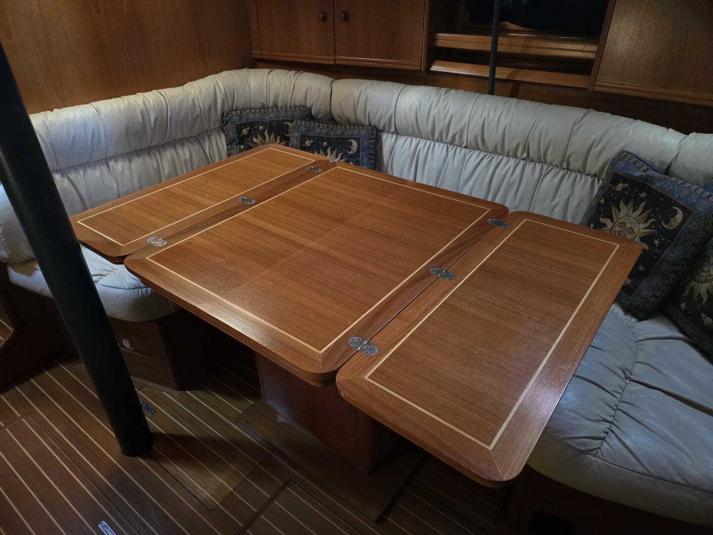 1998 Jeanneau Sun Odyssey 42 Atlantic Cruiser
