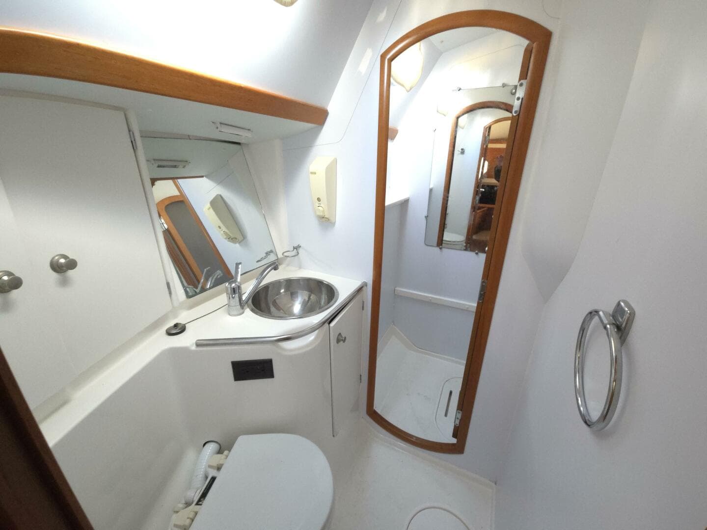 1998 Jeanneau Sun Odyssey 42 Atlantic Cruiser