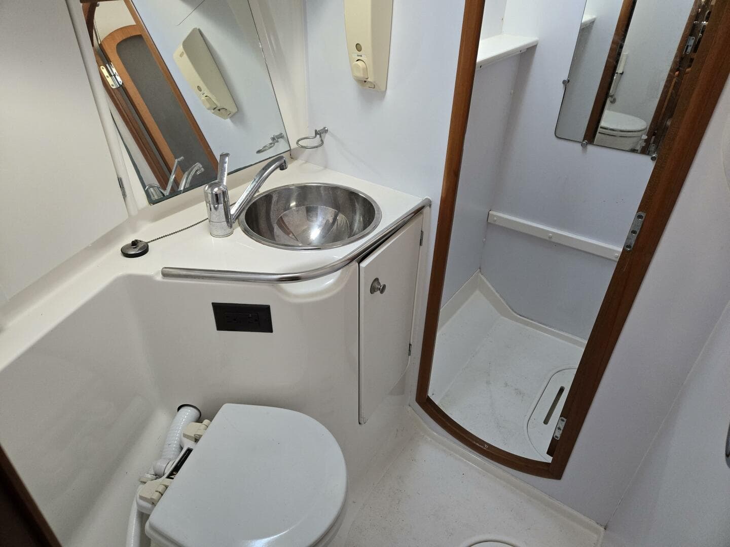 1998 Jeanneau Sun Odyssey 42 Atlantic Cruiser