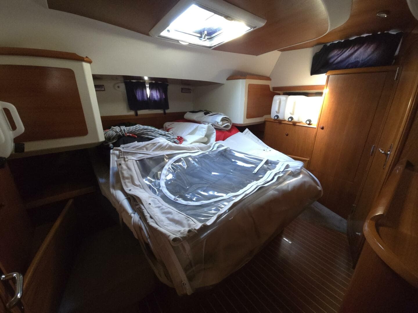 1998 Jeanneau Sun Odyssey 42 Atlantic Cruiser