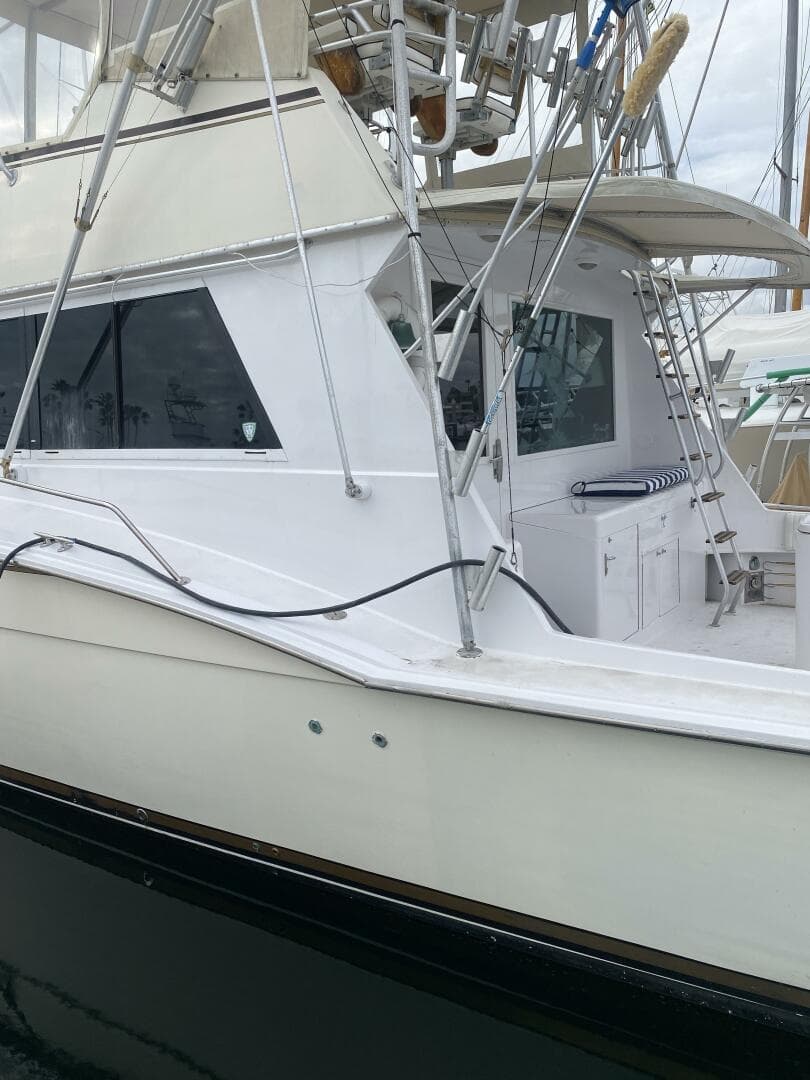 1986 Hatteras SF 52