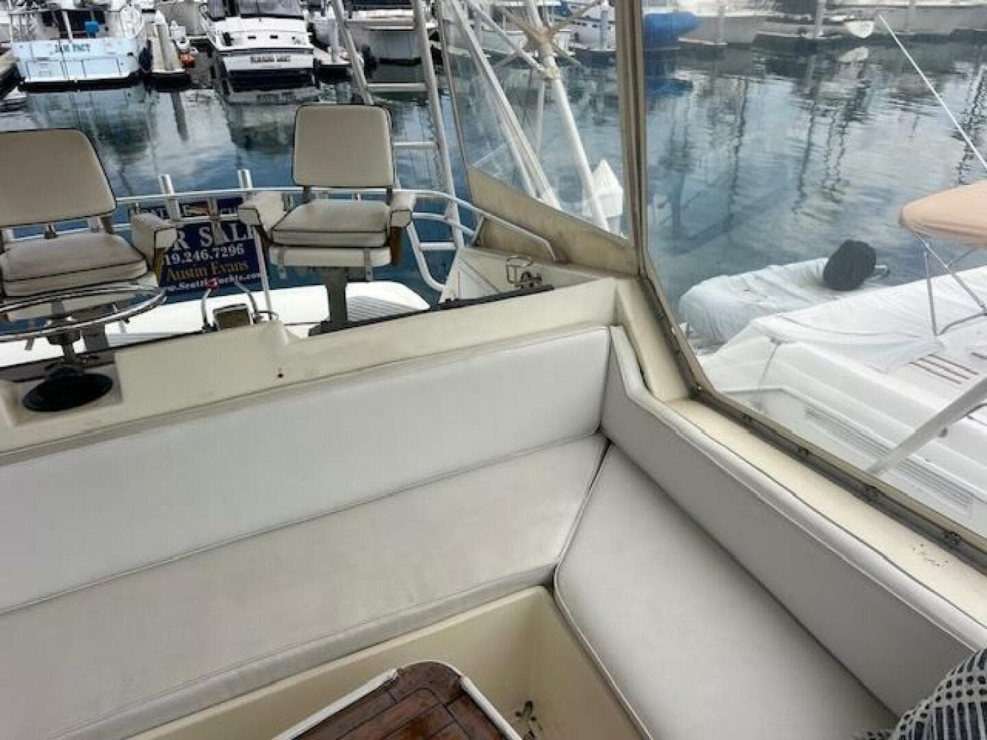 1986 Hatteras SF 52
