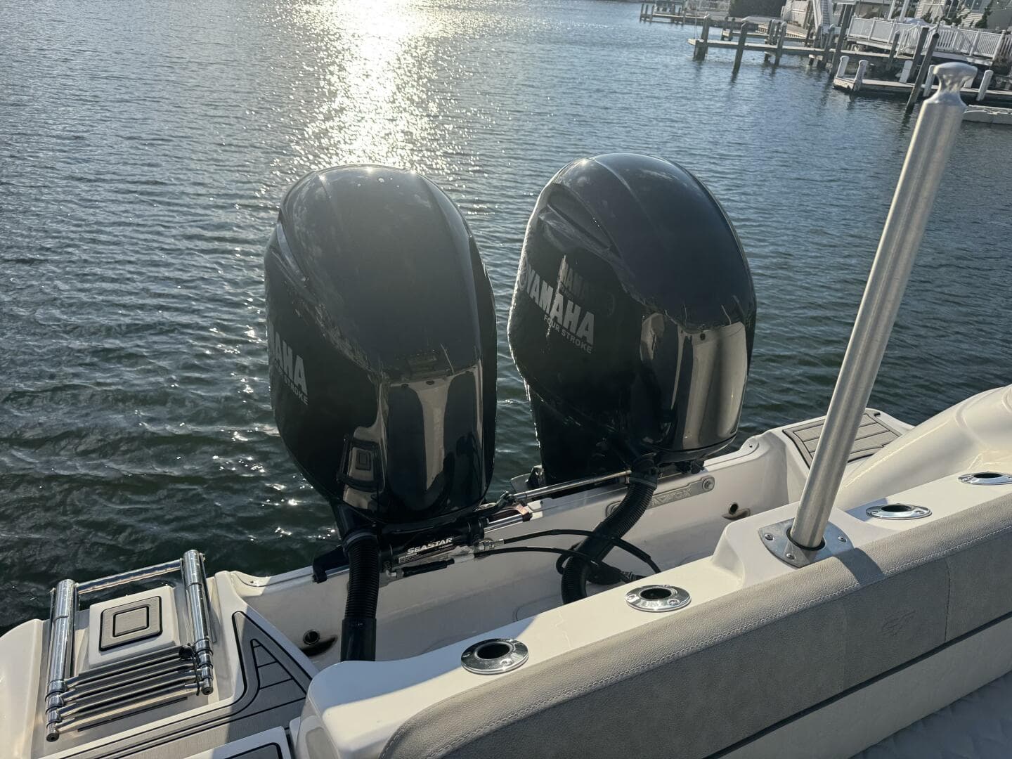 2023 Sea Fox 268 Commander