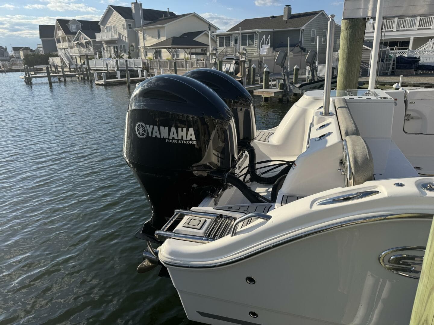 2023 Sea Fox 268 Commander