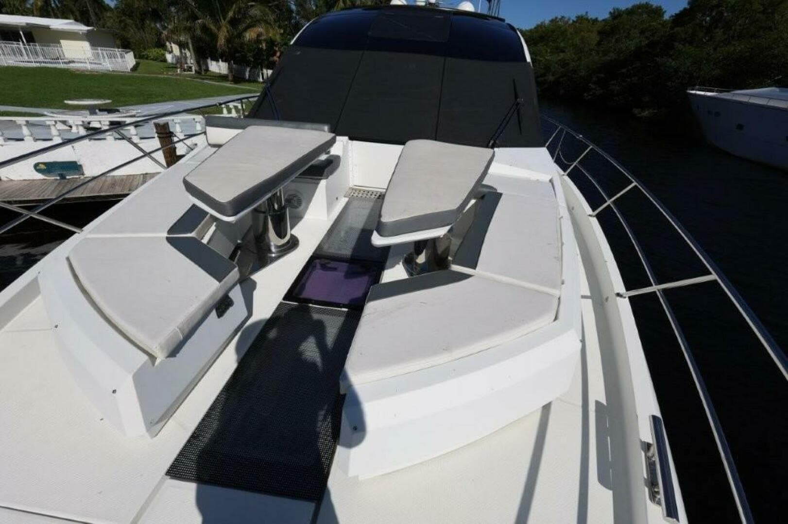 2019 Galeon 650 Sky