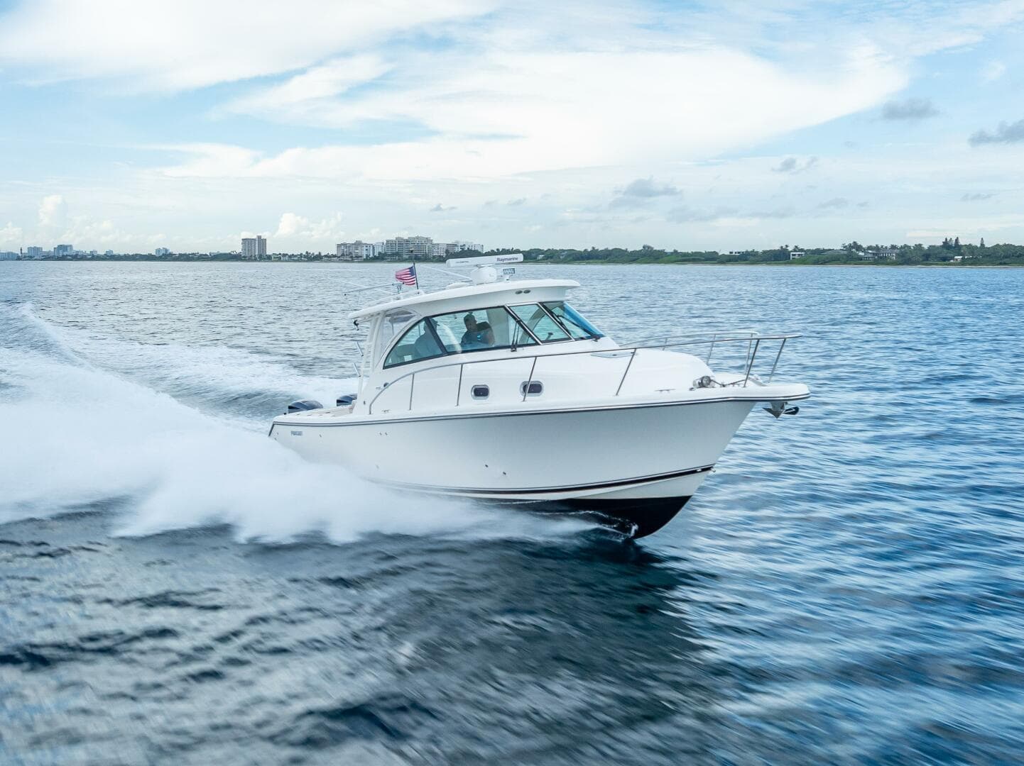 2011 Pursuit S345 Offshore