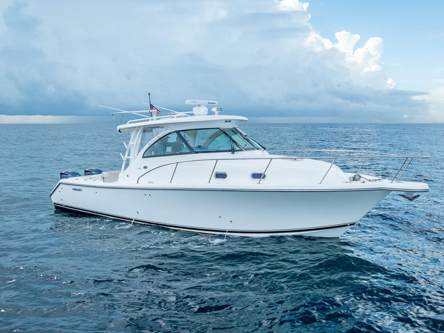 2011 Pursuit S345 Offshore
