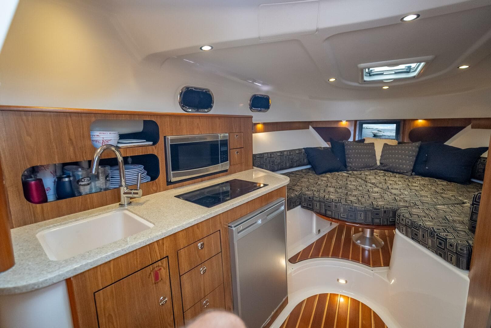 2011 Pursuit S345 Offshore