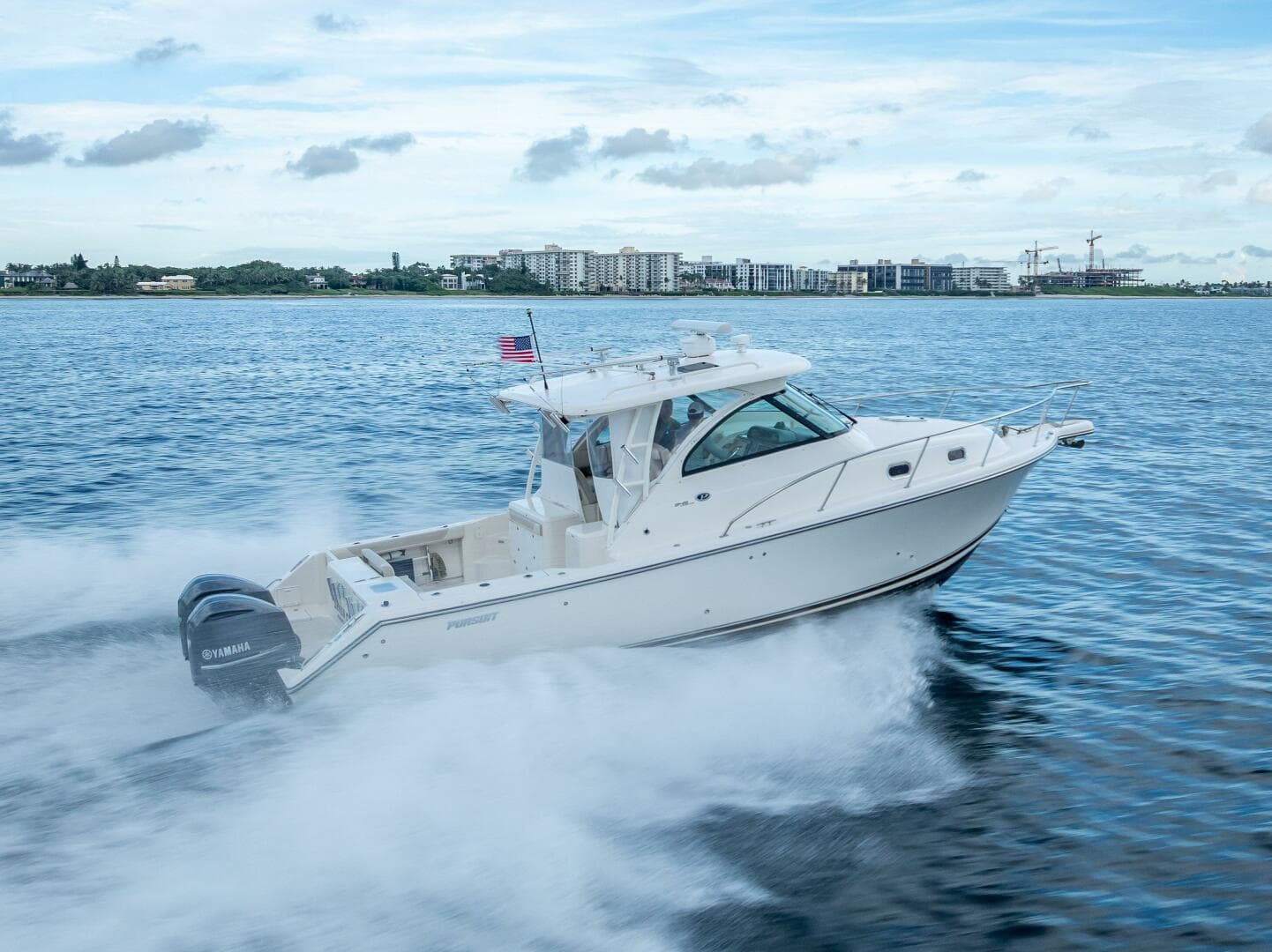 2011 Pursuit S345 Offshore