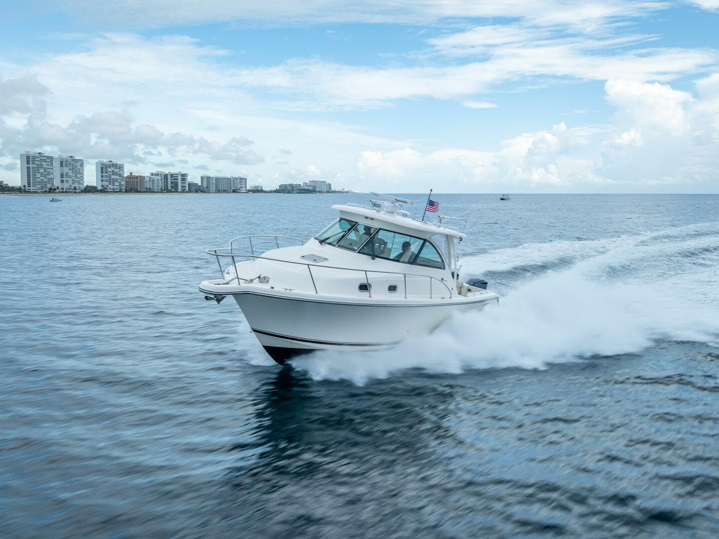 2011 Pursuit S345 Offshore