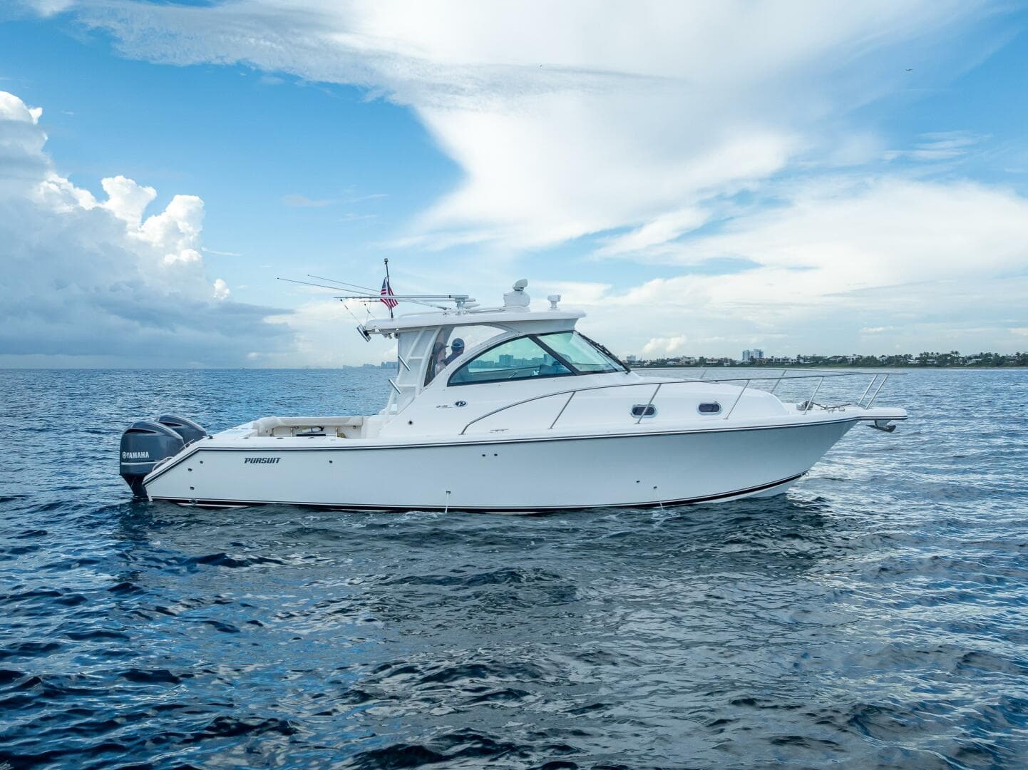 2011 Pursuit S345 Offshore