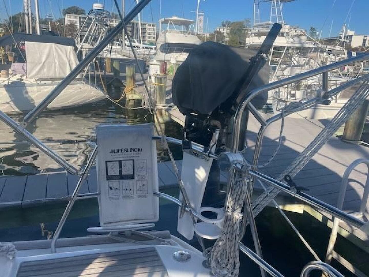 2006 Beneteau 423