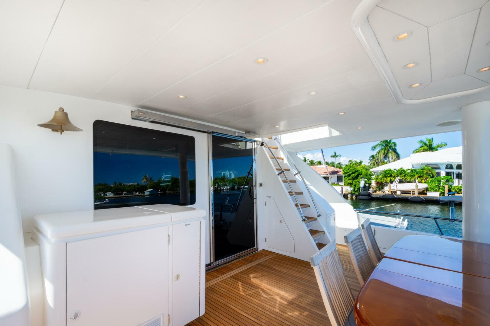 2003 Hargrave Skylounge