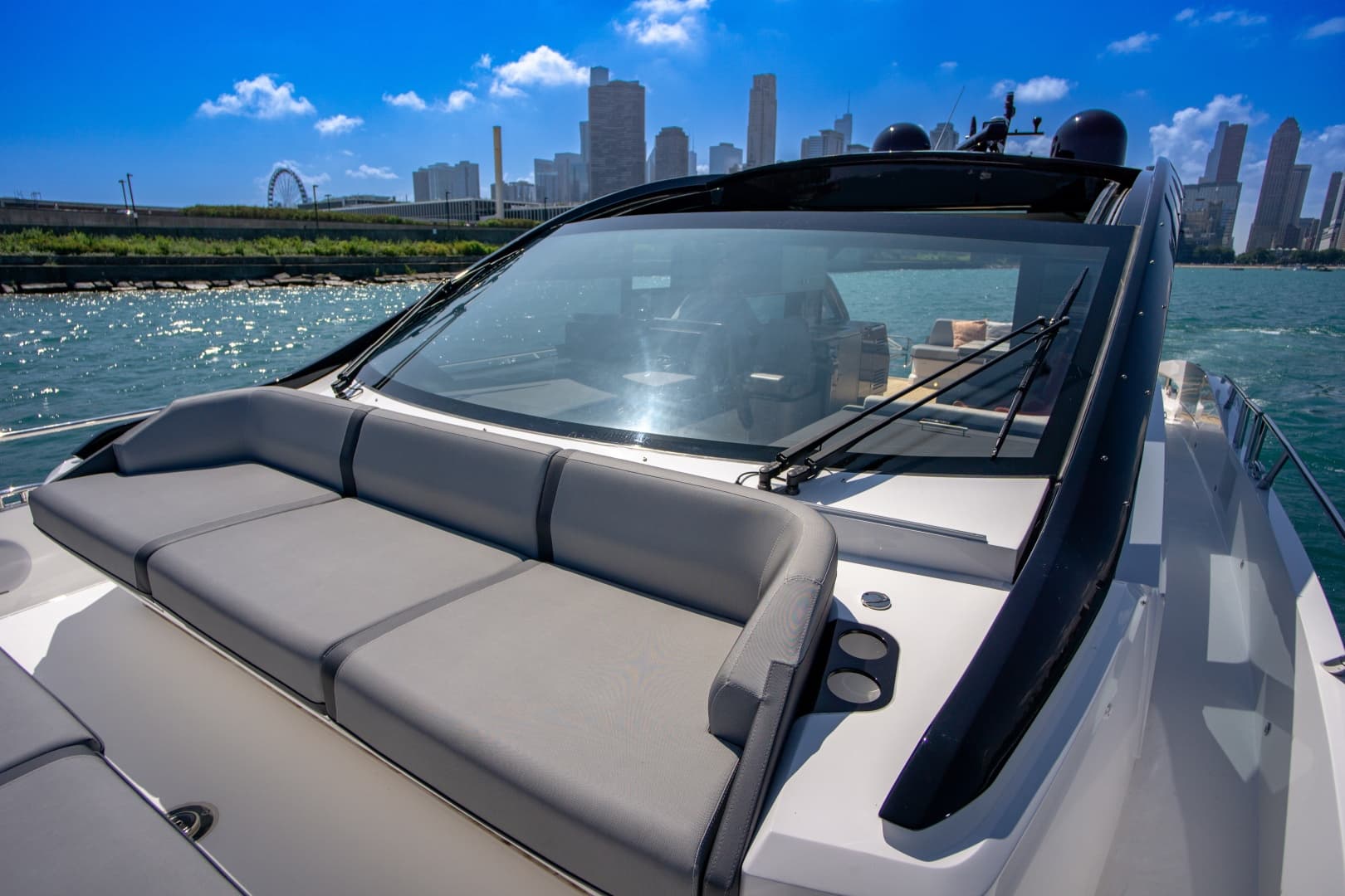 2025 Sunseeker 55 Predator