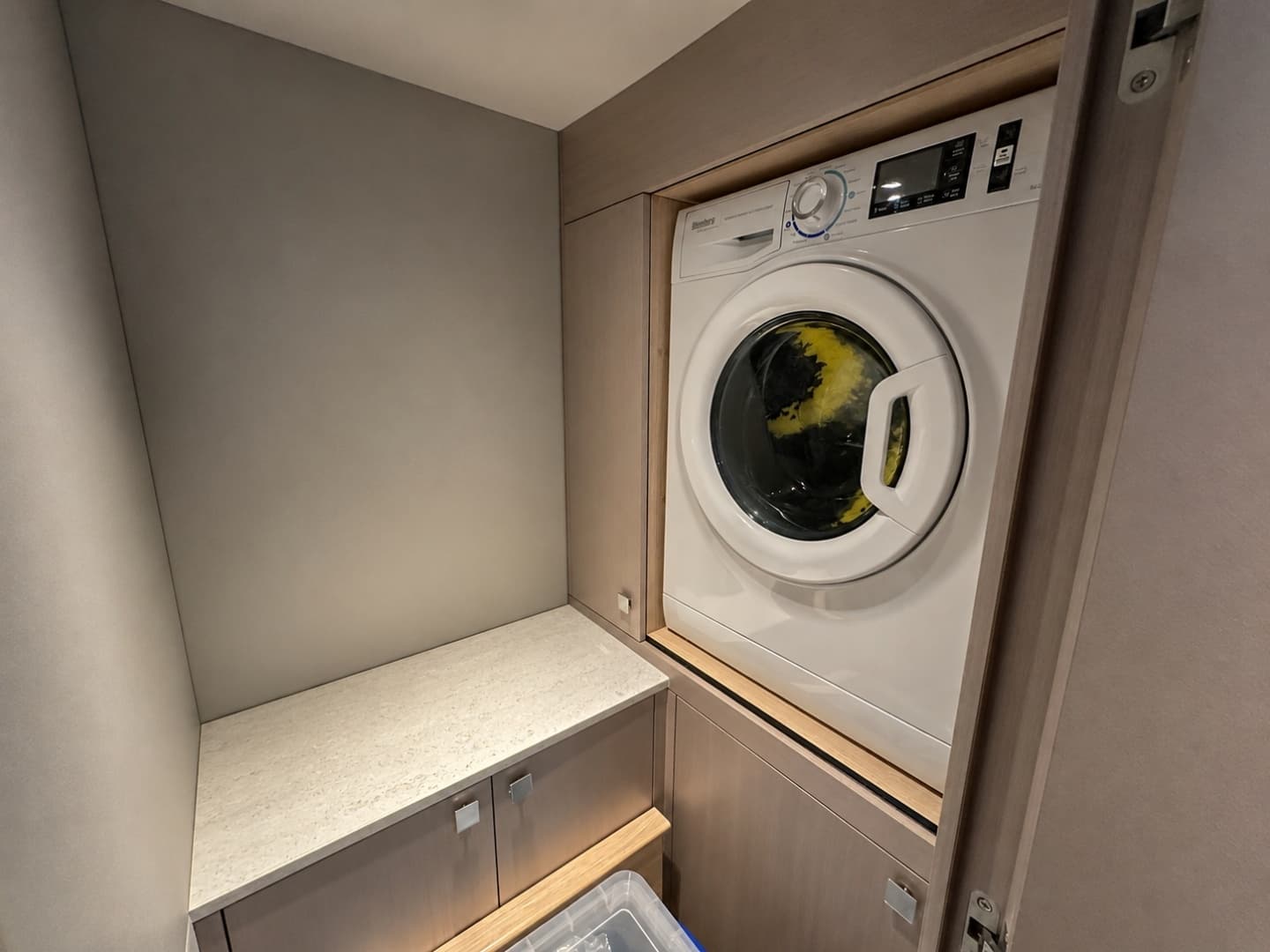 2025 Sunseeker 55 Predator