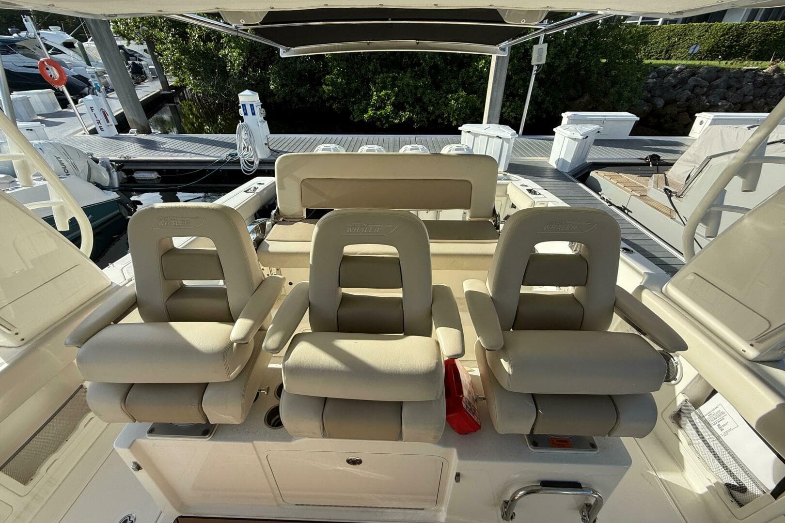 2020 Boston Whaler 420 Outrage