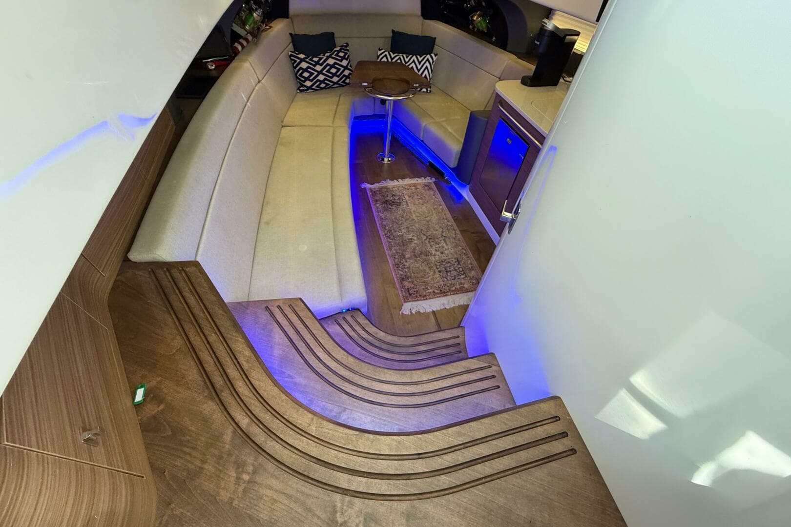 2020 Boston Whaler 420 Outrage