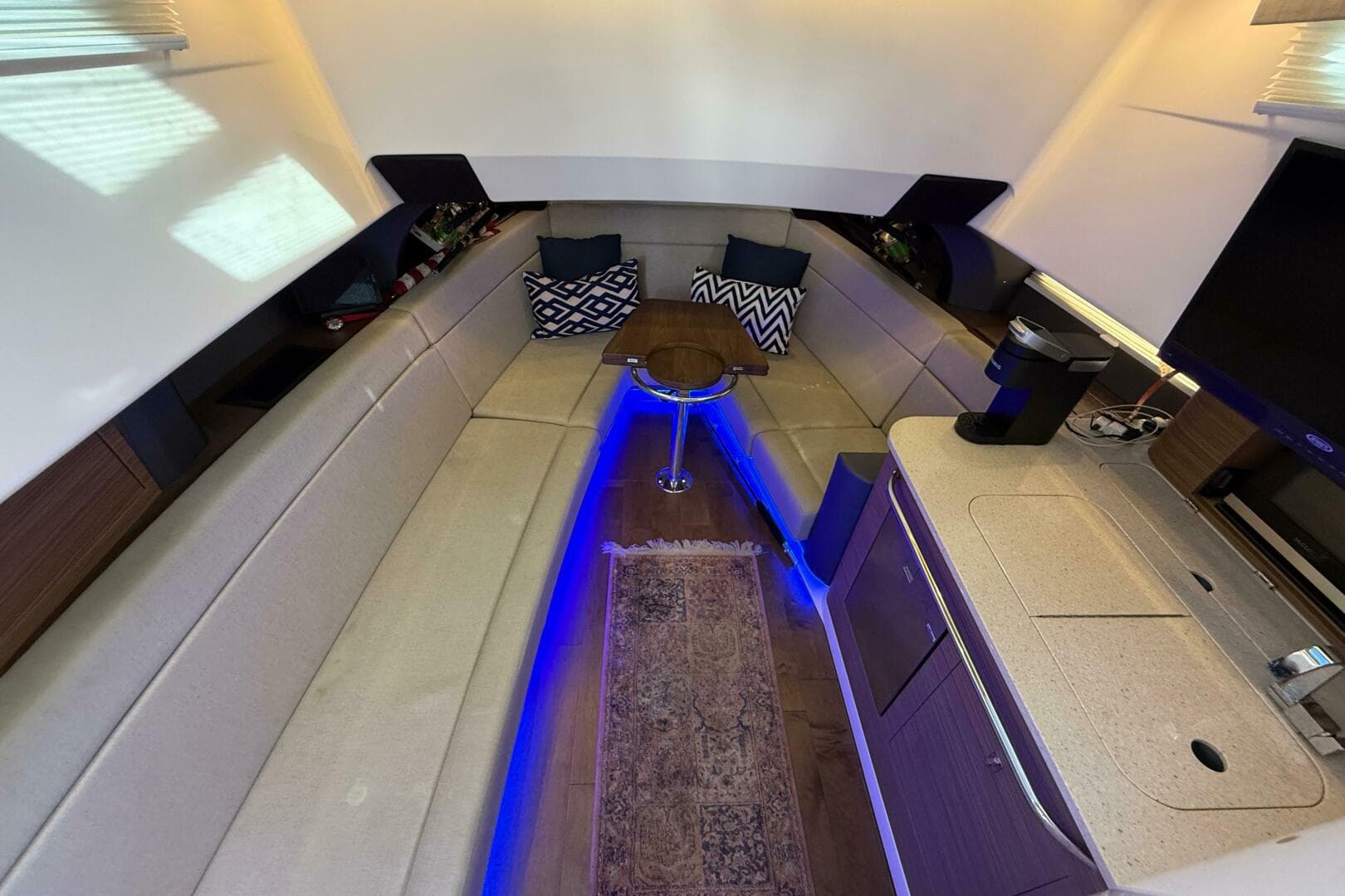 2020 Boston Whaler 420 Outrage