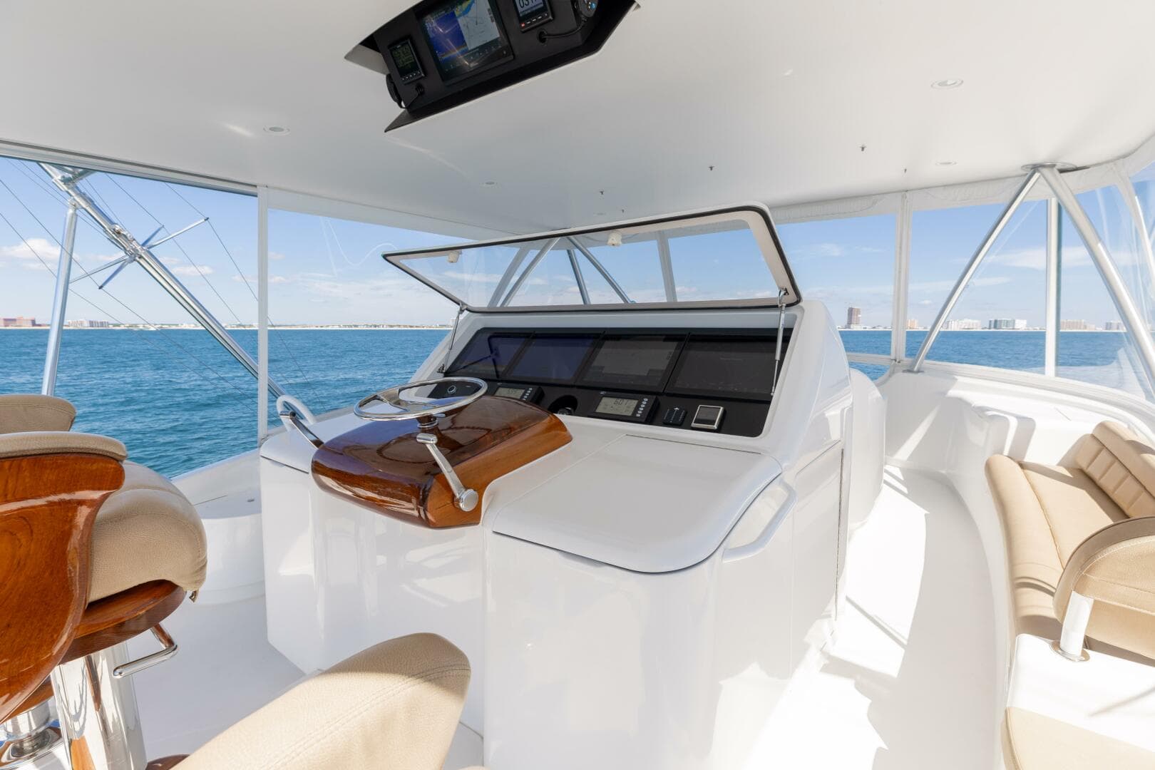 2013 Viking 76 Convertible- REEL FIRE- Helm